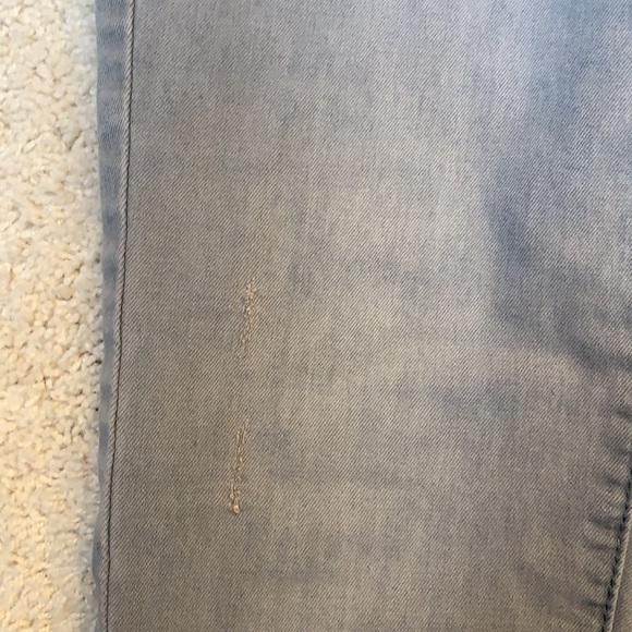 L&B Lucky & Blessed mid-rise distressed gray raw hem jeans, size 10 - Picture 7 of 11